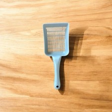 Katzenstreuschaufel – graue Sandschaufel für Katzentoilette
