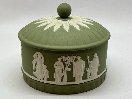 Wedgwood jasperware grün auf - wedgwood,