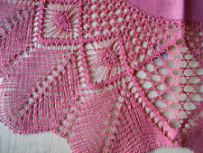 Handarbeit Klöppelspitze Decke weinrot bordeaux Leinen