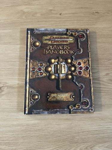 Dungeons dragons player - dungeons&dragons, player's