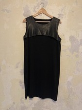 Tolles Kleid von COS mit