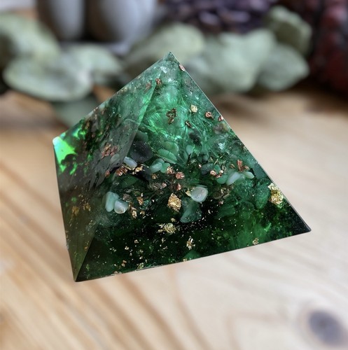 Orgonit pyramide erzengel - orgonit,