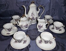 Dekoratives Mokkaservice für