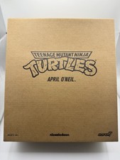 Super7 Teenage Mutant Ninja Turtles Ultimates April O‘Neil Action Figure – New