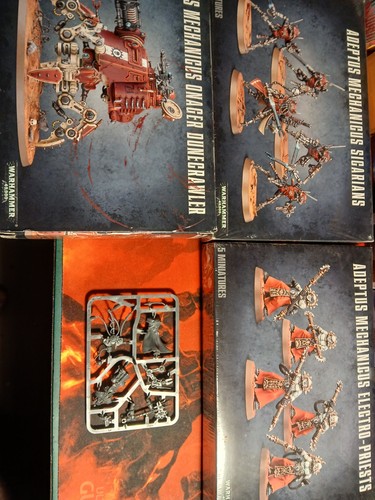 Warhammer 40k adeptus - 40k,,