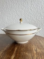 Große Suppenterrine der Marke