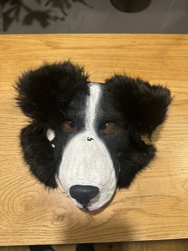 Handgefertigte therian hund - handgefertigte,