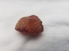 Dunkel-/rotbrauner  Natur-Bernstein 3,72 g-3,33 g-2,40 g-2,20 g, Nordseeküste