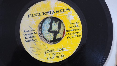 Blue bells love time - blue,
