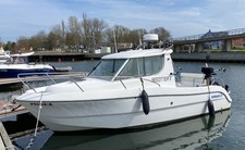 Motorboot Kajütboot Sessa Dorado 22 mit Aussenbordmotor Suzuki 115 PS u. Trailer