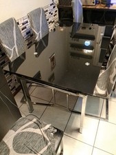 Schwarzer Glastisch  140cm