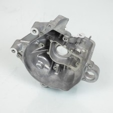 halbes Motorgehäuse rechts