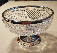 Schöne Kristallschale   mit Silber(?)Rand  und Fuß   18 cm