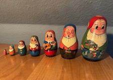 7-teilige Matroschka aus Holz "Schneewittchen und die sieben Zwerge" RARITÄT