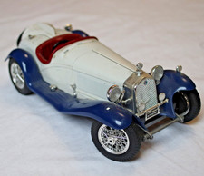 Bburago Modellauto 1:18 Alfa