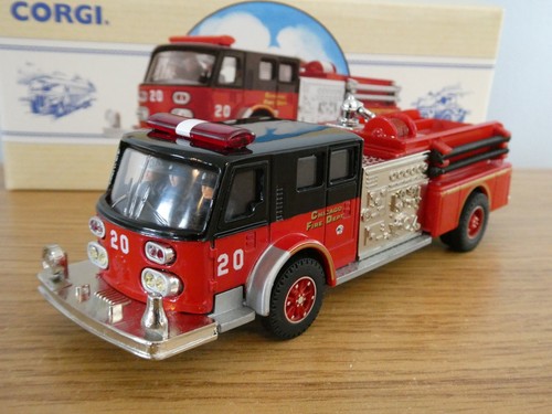 Corgi classic chicago fire - classic,