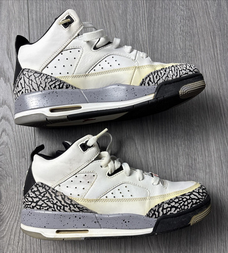 Air jordan son mars - air,