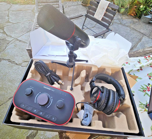 Focusrite vocaster two - vocaster,