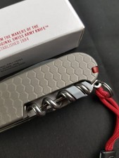 Victorinox Huntsman , custom