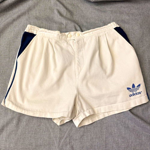 Vintage adidas trefoil - vintage,
