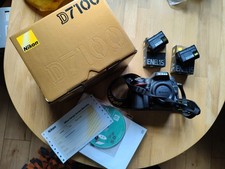 Nikon  D7100 24.1 MP