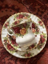Royal Albert Old Country Roses