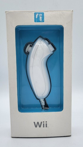 Nintendo wii nunchuk - nintendo,