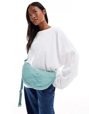 Nike Aura Crescent Crossbody