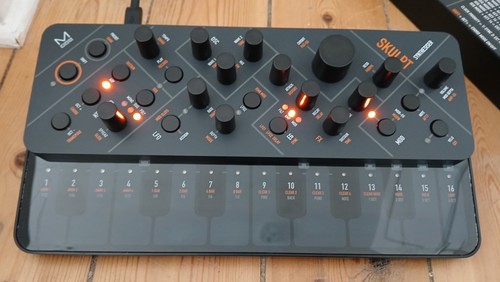 Modal electronics skulpt - electronics,