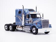Camion WESTERN STAR 4900 bleu