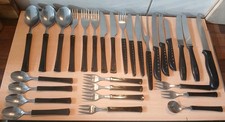 29 x DDR Besteck mit schwarzem Kunsstoffgriff mit und ohne Dellen