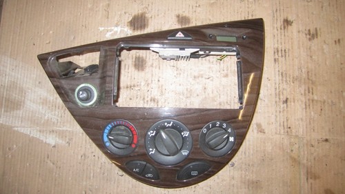 Ford focus mk1 - ford, ghia