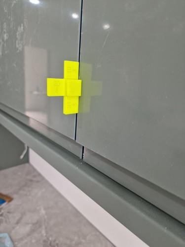 Tischler abstandhalter - tischler,