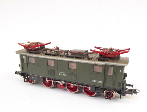 Ellok 103 roco - ellok,
