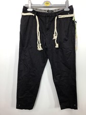 KHUJO Damen Hose Modell