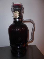 Leere Flasche Altenmünster Brauer Bier 2 L zu Dekozwecken