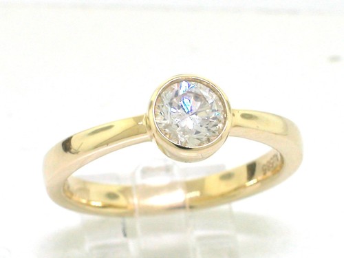 Solitär brillant ring 585 - brillant,
