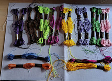 Schöne Sortiment 20 rayon faden plus Aida - kreuzstichstoff