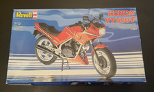 REVELL 7924 Motorrad-Bausatz  Honda VT 500 F - 1:12 REVELL 1988