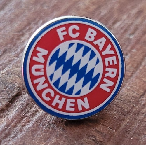 Fussball pin fcb - fussball,