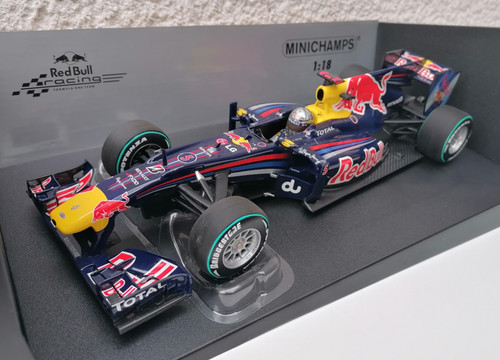 Vettel red bull renault - s.,