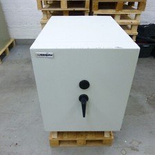 Datensicherungsschrank, Tresor, Schlüsselschloss, Hersteller Adolphs