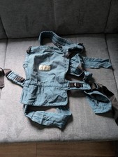 Babytrage / Tragetuch /