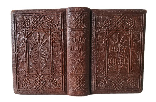 Holy bible uncommon embossed - uncommon,