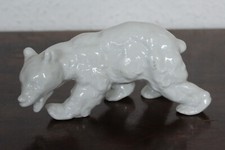 DEKORATIVE PORZELLANFIGUR "SCHREITENDER EISBÄR" AUS THÜRINGEN #11725