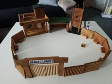 DDR Western Fort mit Figuren