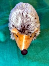 kleiner Kuscheltier - Plüsch Igel - Plüschtier Stofftier grau und braun 15 cm