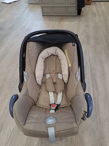 Babyschale maxi cosi - maxi,