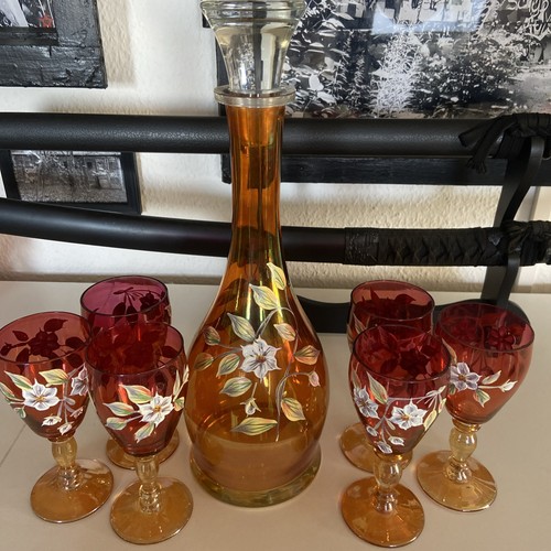 Glaskaraffe mit gläsern - glaskaraffe,