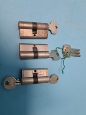 3X EINBAUSICHERUNG GEBRAUCHT